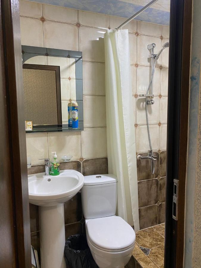 Liviti Hotel Areni ภายนอก รูปภาพ