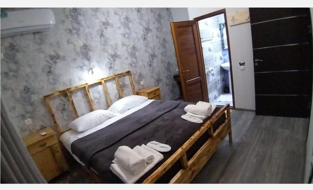 Liviti Hotel Areni ภายนอก รูปภาพ