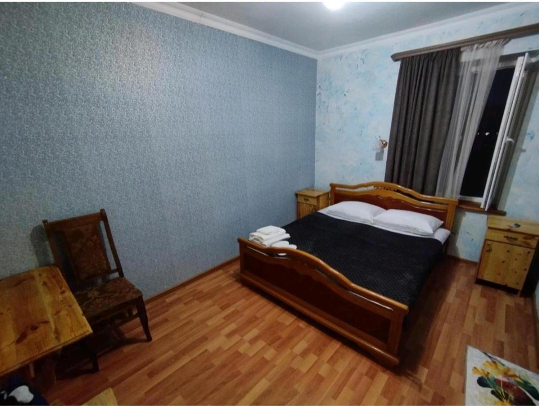 Liviti Hotel Areni ภายนอก รูปภาพ