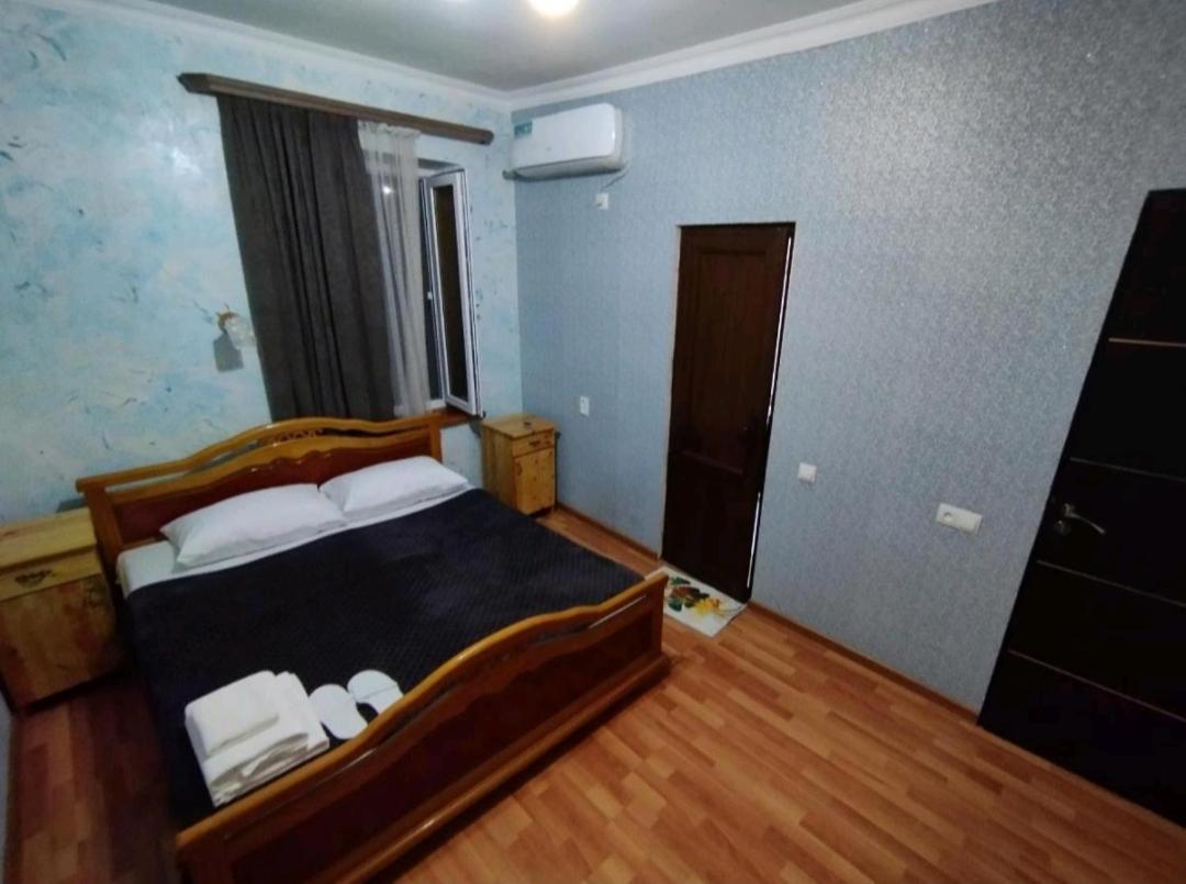 Liviti Hotel Areni ภายนอก รูปภาพ